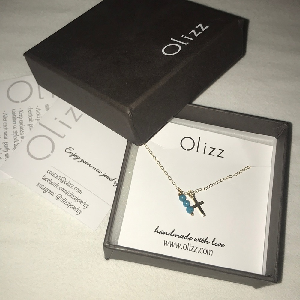Short Gold plated necklace